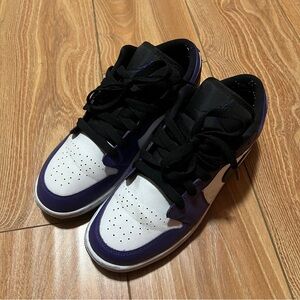 Nike jordan low purple